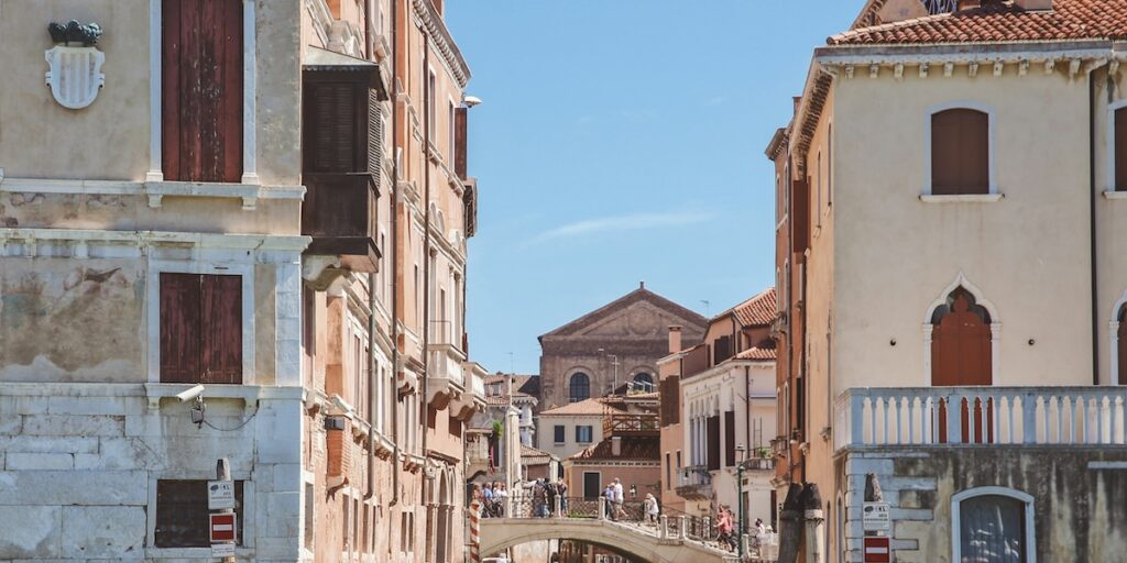 canal et pont - Les Escapades à Venise