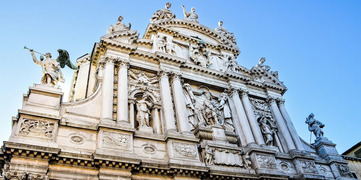 Façade de l'église Santa Maria del Giglio - Les Escapades à Venise