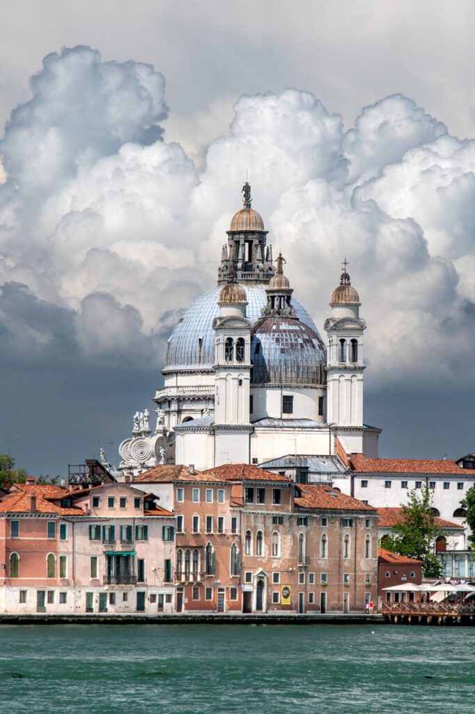 Basilique Santa Maria Della Salute - Les Escapades à Venise