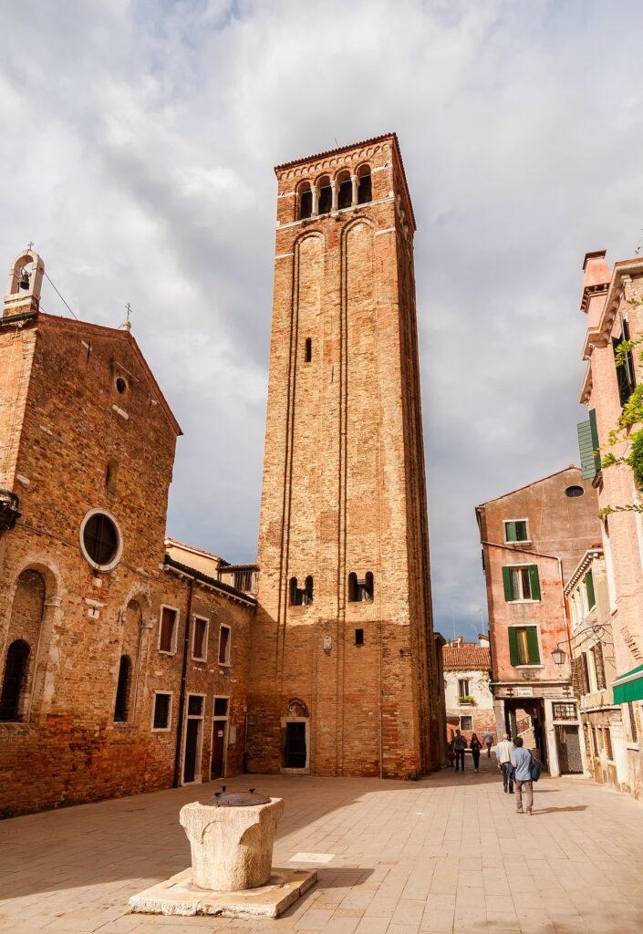 Campanile San Giacomo - Les Escapades à Vensie