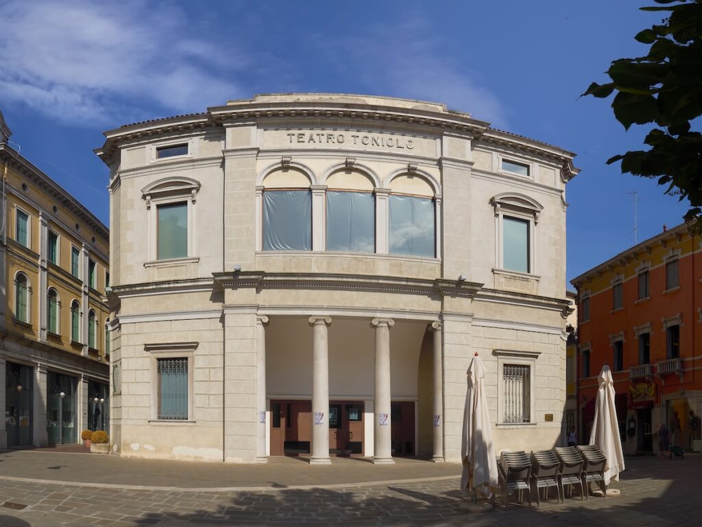 Façade du Teatro Toniolo - Les Escapades à Venise