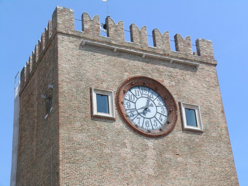 Sommet de la Tour de l'Horloge de Mestre - Les Escapades à Venise