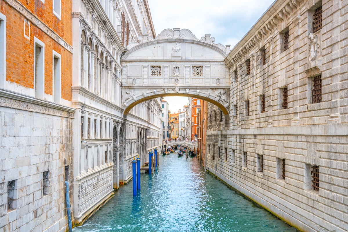 Canal du Pont des Soupirs - Les Escapades à Venise